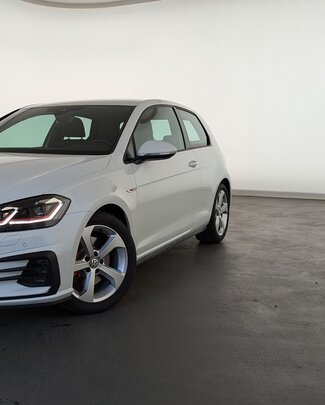 volkswagen-golf-vii
