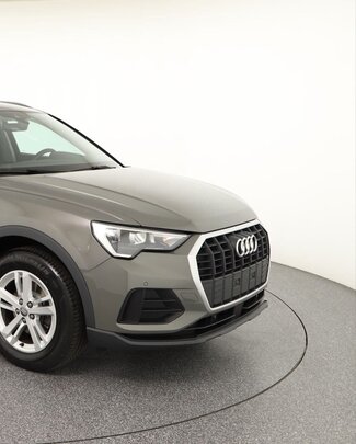audi-q3
