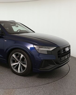 audi-q8
